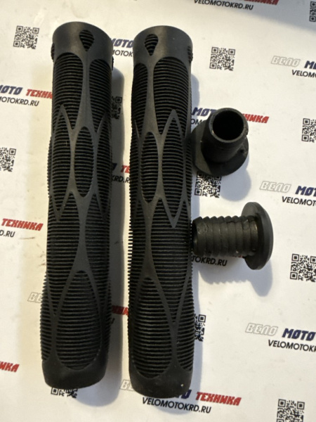 Грипсы 2шт с барендами Voodoo 165 mm black